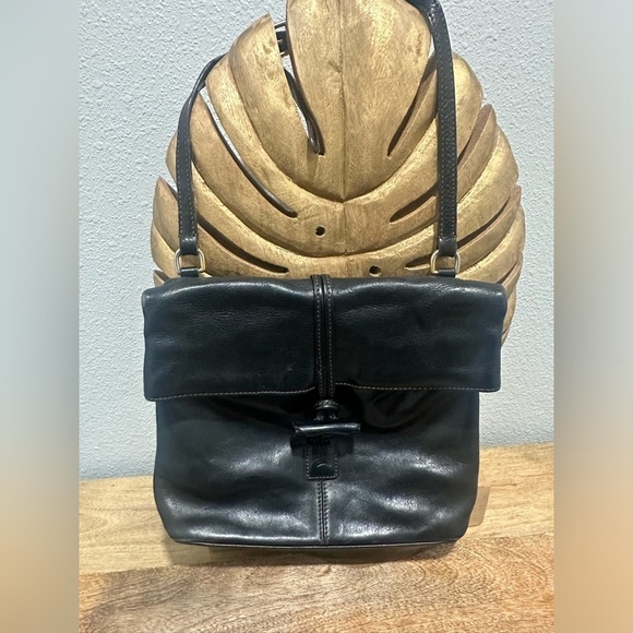 Vintage DOONEY & BOURKE Florentine Medium Toggle Crossbody bag purse Black - Picture 1 of 9